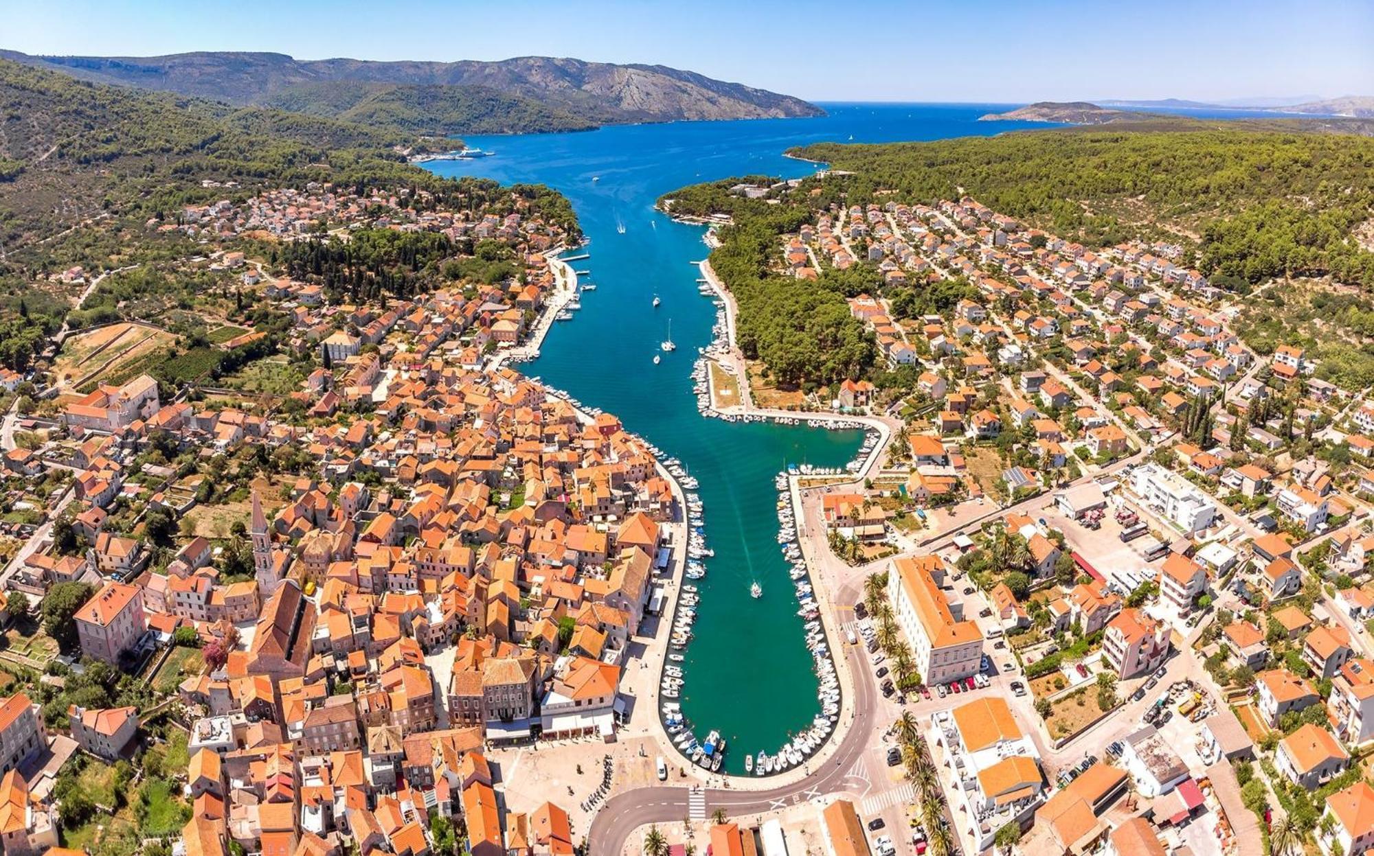 Silenzio * Stari Grad (Hvar)